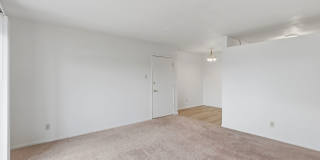 Broadway Apartments Gallery 8