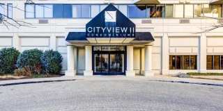 2001 HAMILTON STREET Gallery 1