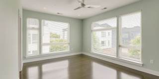 Stunning South End end unit townhome in the modern and amazing Southpoint community. Gallery 29