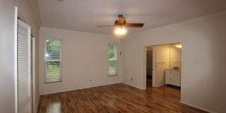 Lovely 4 Bedrooms / 2 Bathrooms / 2-Car Garage Gallery 11