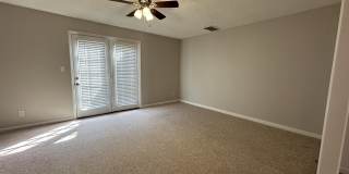 2448 Riverlook Drive Gallery 6