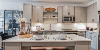 South & Hollis South & Hollis Gallery 28