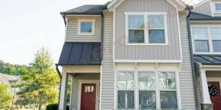 Beautiful End-Unit Townhome with Private Patio in MidTowne at Meridian – Durham Available on July 5! Gallery 1