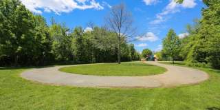 Spacious Ground Floor Condo in Silver Spring Gallery 44