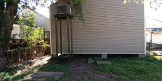 ***$500 Move-In Special*** SPACIOUS 3 BR/2 BA Rental in Mid-City with BACKYARD and DRIVEWAY (Section 8 not accepted) Gallery 20
