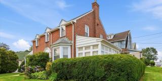 121 N EAGLE Road Gallery 1
