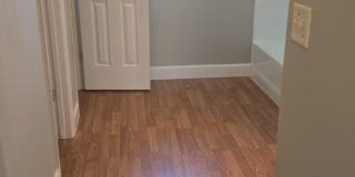 Spacious 4 bedrooms all one story home. Gallery 11