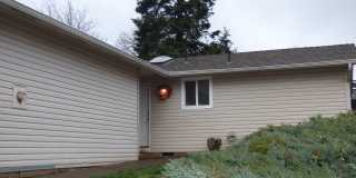 Rent Special: 1/2 Off August's Rent!! 3 Bed Home in South Salem Gallery 14