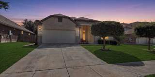 Spacious Riata Retreat with Screened-In Porch Gallery 1