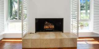 22903 De Kalb Drive Gallery 10