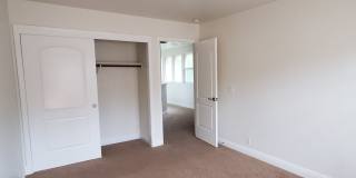 Charming Luxury Home near Downtown & Shopping Gallery 13