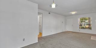 Beautiful 2/2 Condo close to the Orlando International Airport. 1st floor. Gallery 16
