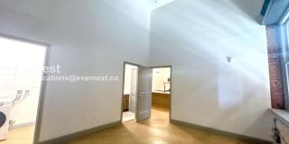 2212 Morris Avenue Gallery 8