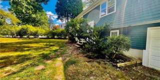 1069 Green End Avenue Gallery 1