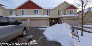 Very Nice 3 Bed 2.5 Bath Town house in River Rock Subdivision! Gallery 1