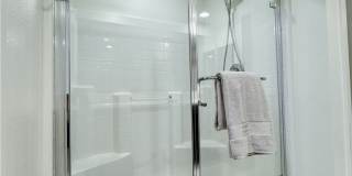 81 Waldorf Gallery 17