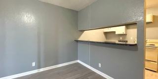 Kelly Apartments Gallery 23