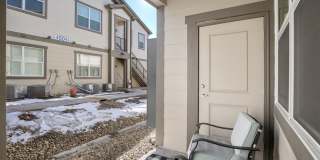 Like new gorgeous ground level Condo with Detached Garage and open floor plan. Gallery 24