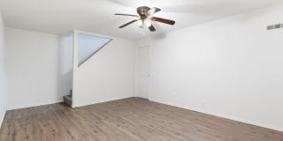 1711 E Walnut Lawn Street Gallery 12