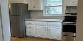 1 Bed Newton Center WILL NOT LAST Gallery 3