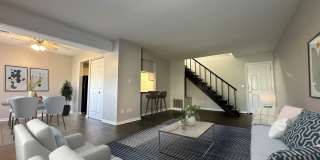 The Peak Apartments and Townhomes Gallery 3