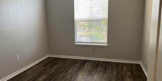 8539 GATE Parkway W Gallery 13