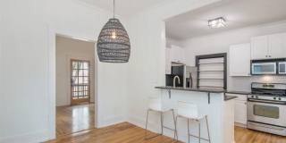 Adorable 2BR House for Rent! Gallery 5