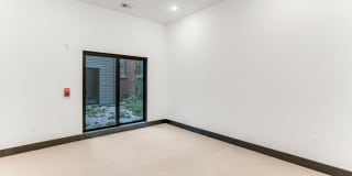 643-645 North 15th Street Gallery 14