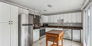 Easy one level living on a 1/3 acre corner lot! Gallery 18