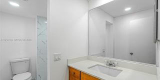 5100 SW 64th Ave Gallery 13