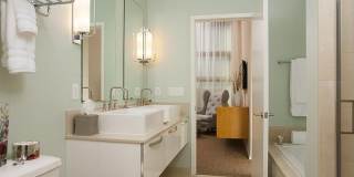 FULLY FURNISHED Condo At Terrazzo In The Gulch Gallery 9