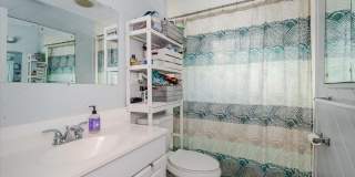 1 Bellmore Avenue Gallery 14