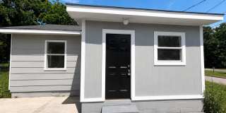 401 Carver Drive Gallery 1