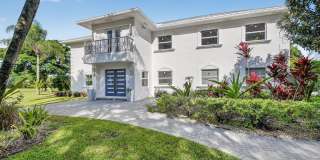 2900 Greenbriar Boulevard Gallery 2