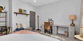 80 Hanford Street Gallery 33