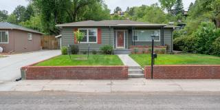 Charming Rancher in Cheyenne Mountain Gallery 1