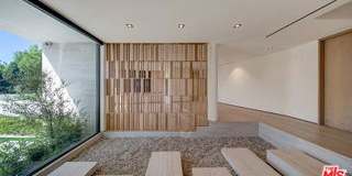 8765 Hollywood Boulevard Gallery 2