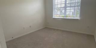 JUST LEASED- Annual unfurnished 3/2  house in Sarasota Gallery 28