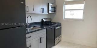 7207 Bay Dr Gallery 15