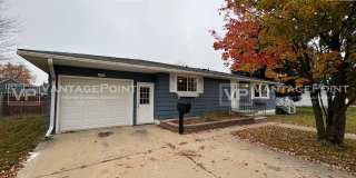 814 West Hosmer Street Gallery 1