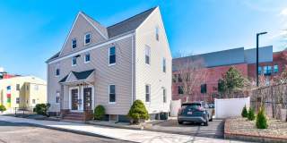 45 Tainter St unit: 45 Gallery 1