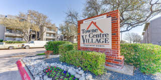 Towne Centre Village Gallery 25