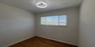 4555 Larwin Gallery 21