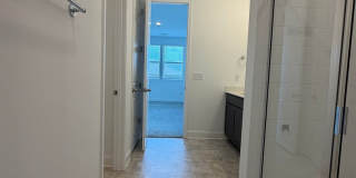 Beautiful 3 Bedroom Home in Grand Hollow with Resort-Style Amenities! Gallery 39