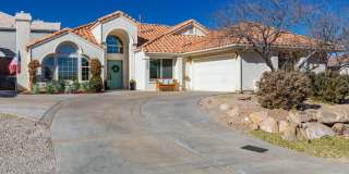 Three Bedroom in Bloomington Hills Gallery 1