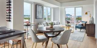 The Harlo Gallery 15