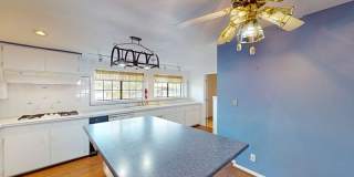 208 W Broadbent Gallery 4