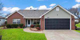 Renovated 3 Bed, 2 Bath in Tulsa! Gallery 1