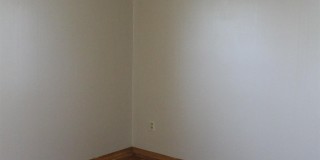 907 North Grant Street Gallery 9