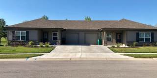 2 Bed | 2 Bath | 1 Car Garage; Single Level Attached Villa in Blue Springs 2 Bed | 2 Bath | 1 Car Garage; Single Level Attached Villa in Blue Springs Gallery 1